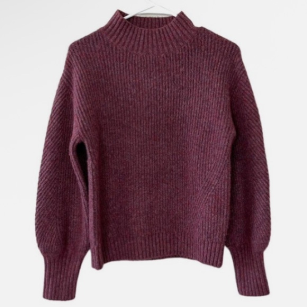 Evereve Burgundy Ribbed Turtleneck Sweater